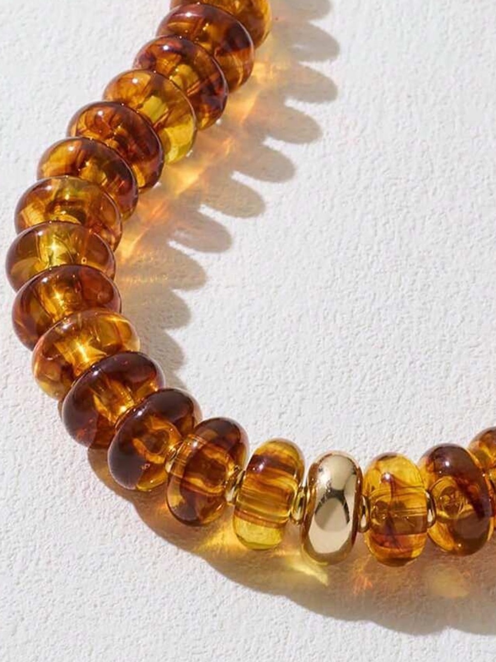 New! Coastal Neutral Amber Lucite Chunky Beaded Necklace NWOT 1038